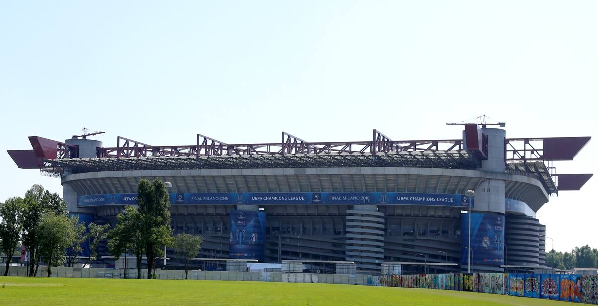 Con 100 milioni si pu diventare proprietari dello stadio di San Siro (Reuters)